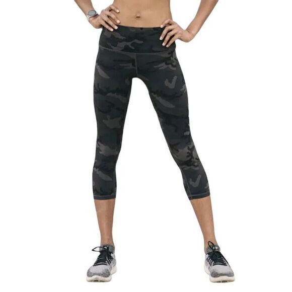 ZYIA Forest Camo Luxe Hi Rise Capri 20" Legging Size 4 - Picture 2 of 9